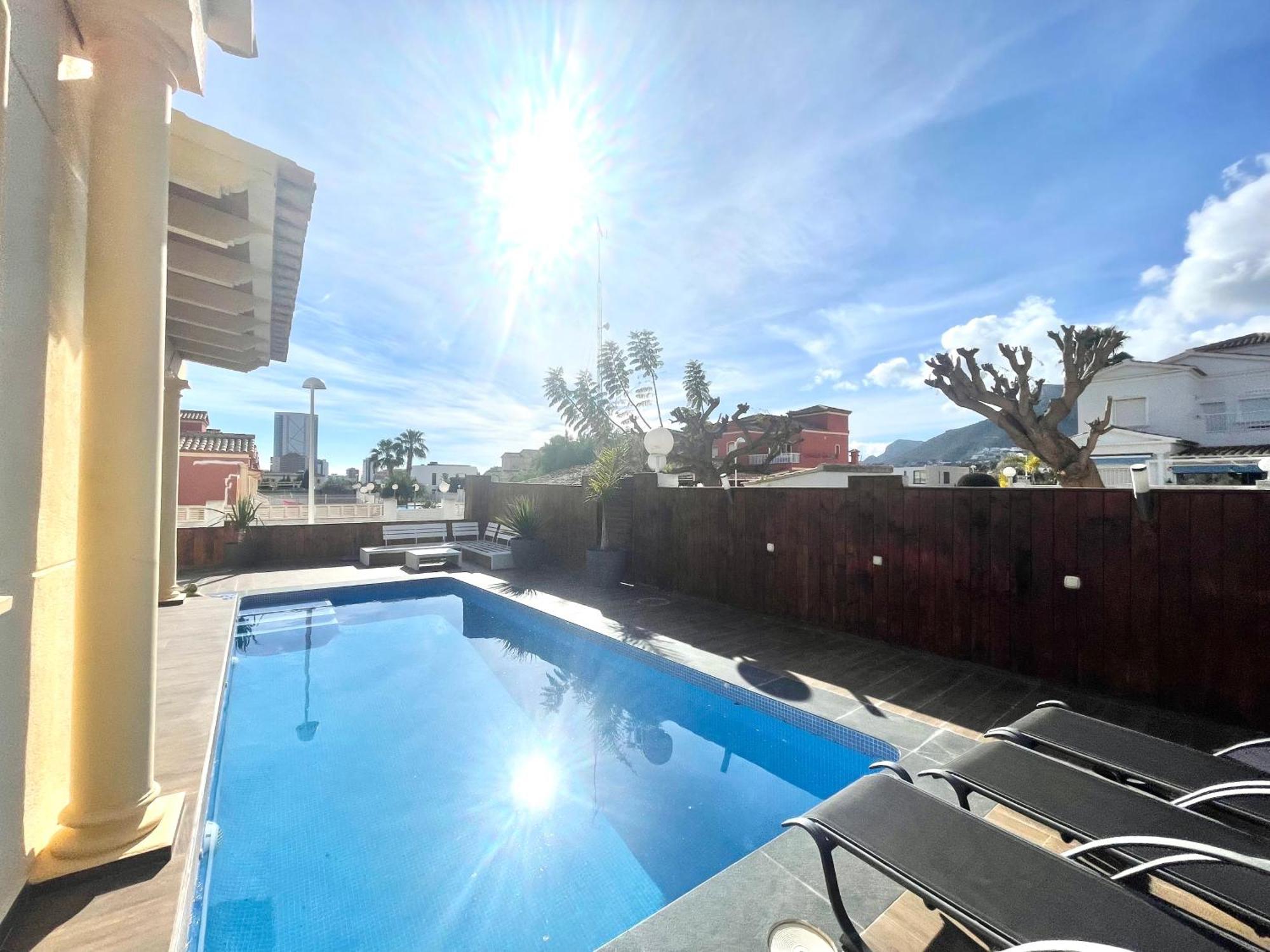 Sunset Pool Villa Калпе Екстериор снимка